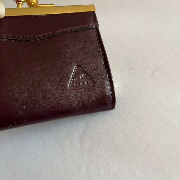 Trianon framed leather kisslock split change pouch - Picture 9 of 10